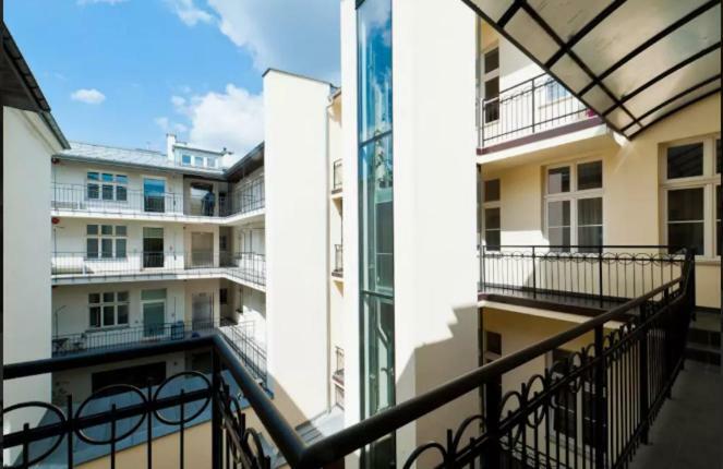 Urban Nest Apartments- Old Town Stradomska 9 Апартаменти Краків